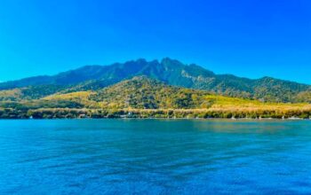 Pantai Pasir Putih Situbondo: Liburan Seru di Jawa Timur